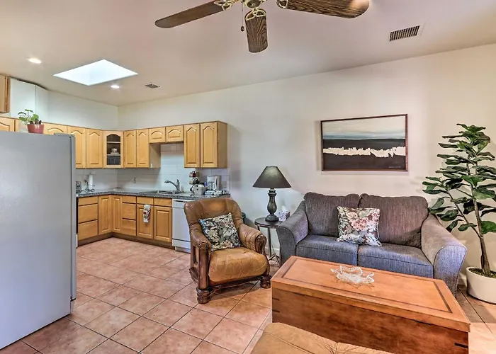 Desert Oasis W/ Courtyard & Pool Access! Apartment Eloy