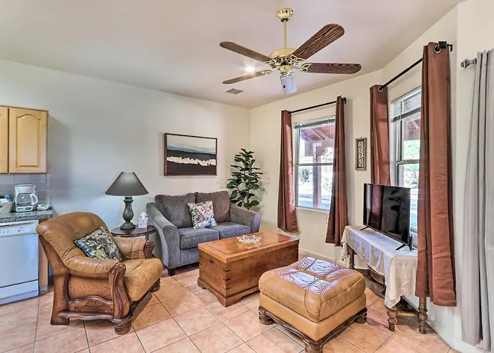 Desert Oasis W/ Courtyard & Pool Access! Eloy